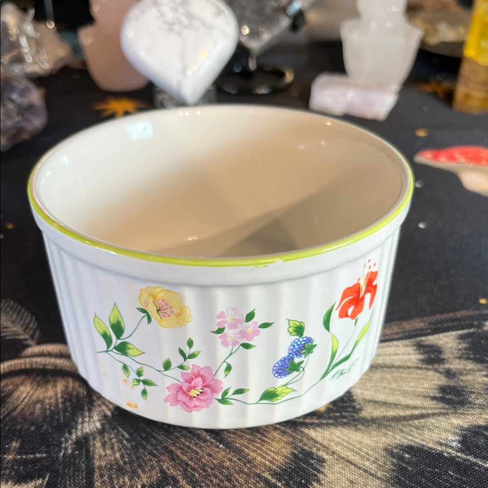 Floral ramekin